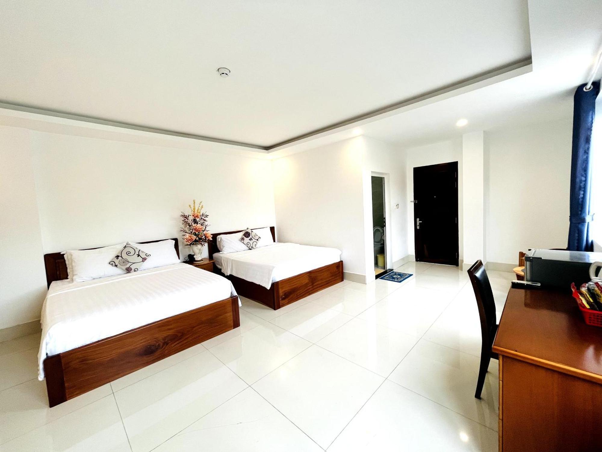 Palace Boutique Hotel Rạch Giá Exterior photo