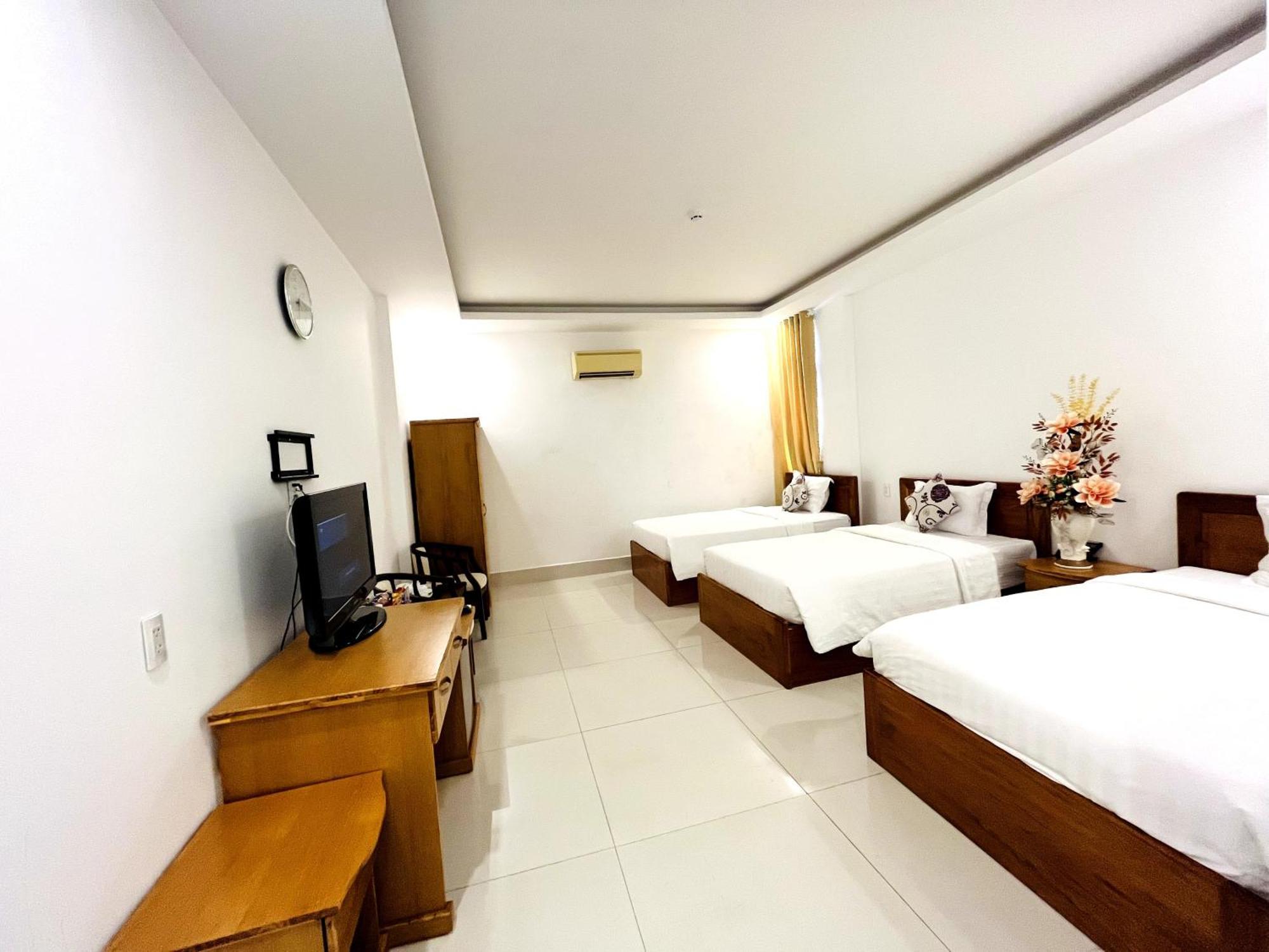 Palace Boutique Hotel Rạch Giá Exterior photo